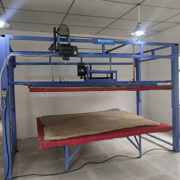 RM2000揉被机